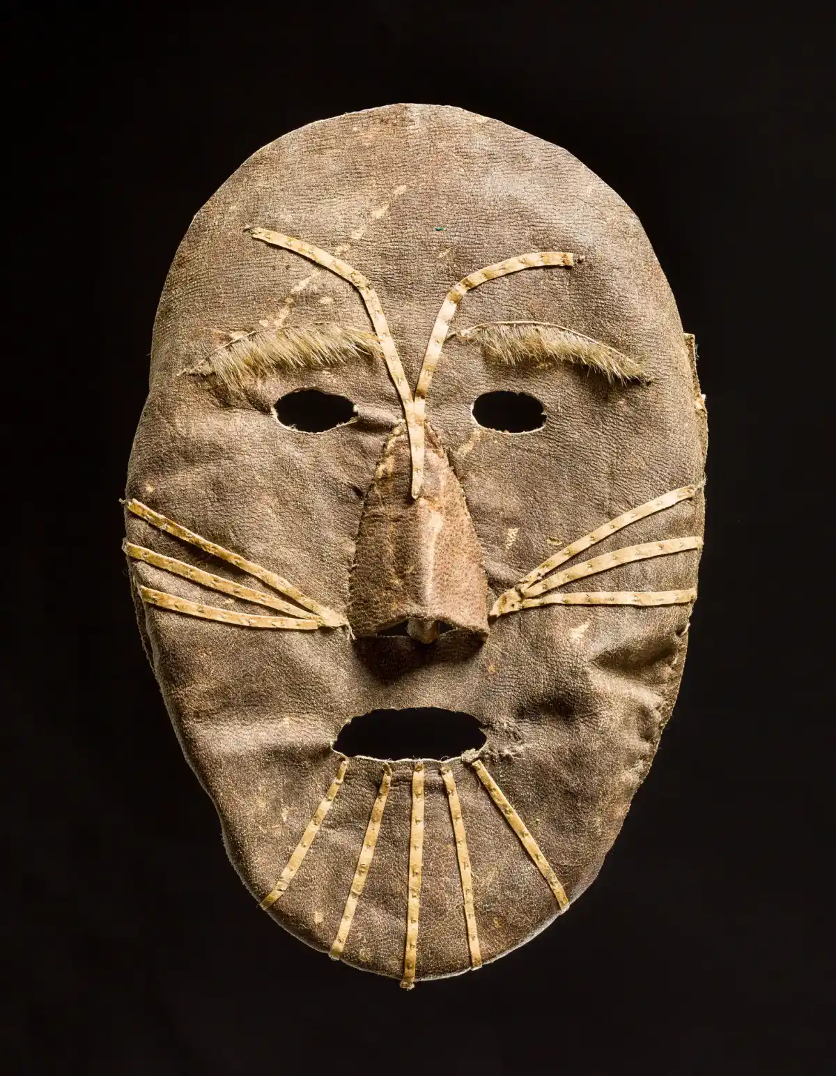 Inuit zeehondenleer masker